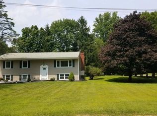 12 Maude Ln, Hackettstown, NJ 07840