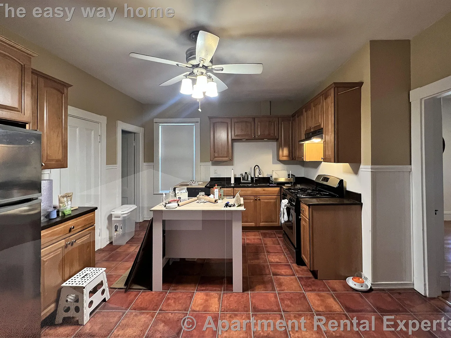 2 bed, 900 sqft, $2,750 — Photo 2