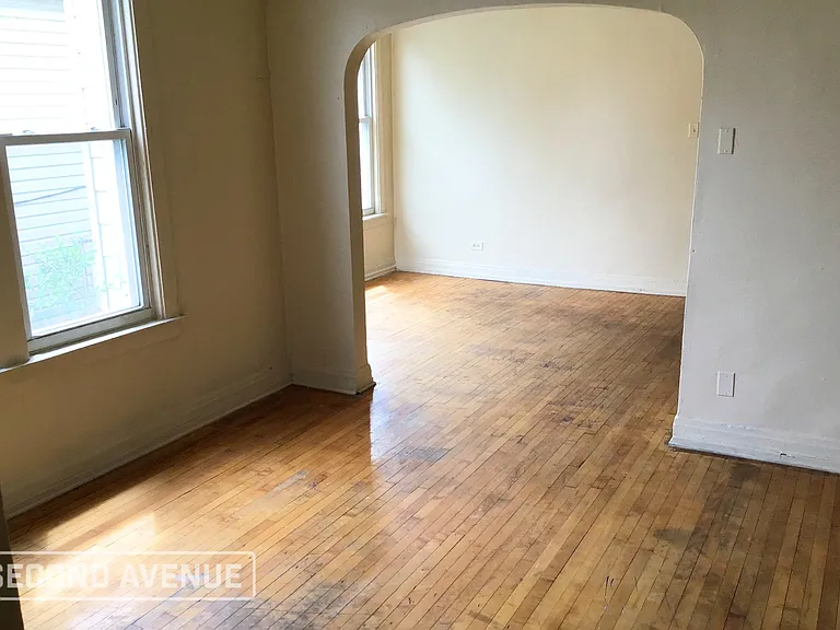 12436 S Princeton Ave — Photo 4