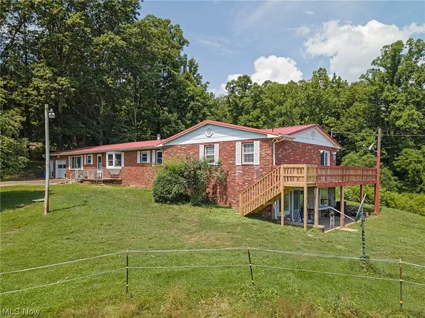 6055 State Route 26, Marietta, OH 45750