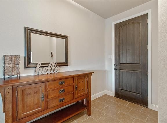 5th image of 206 Newcastle St