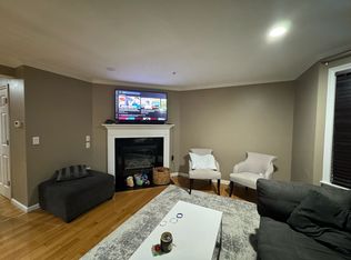 1975 Middlesex St, Lowell, MA 01851