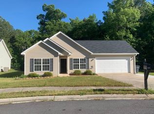 341 Cypress Dr, Gray, GA 31032