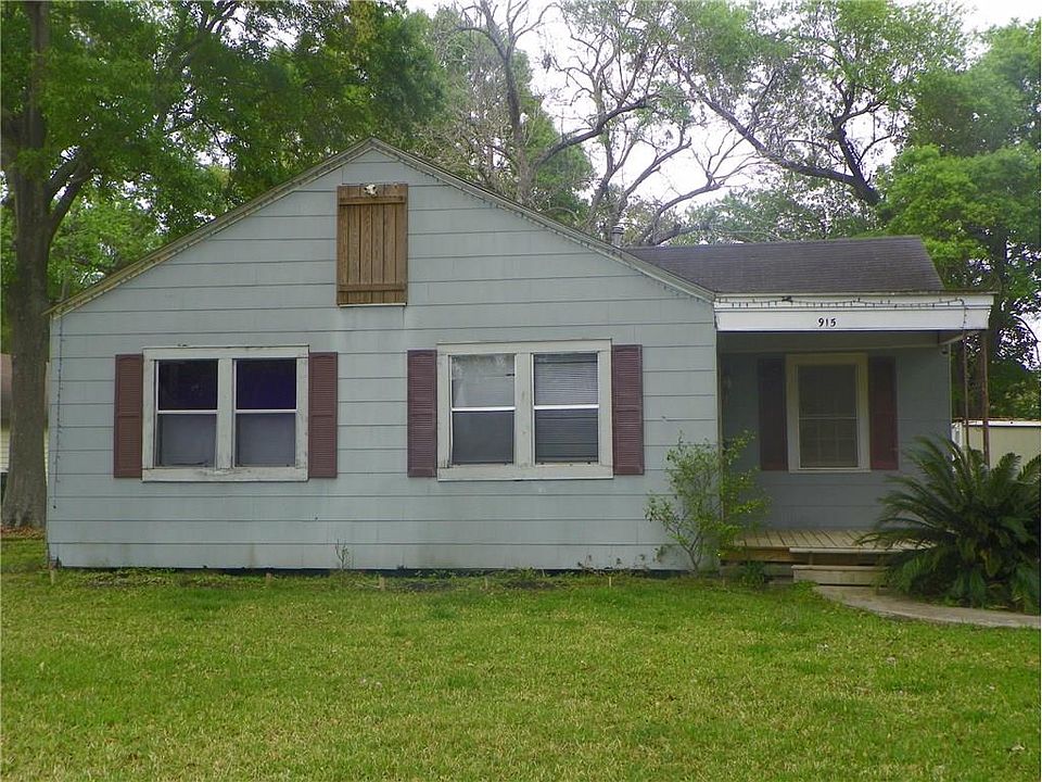 1st image of 915 11th St