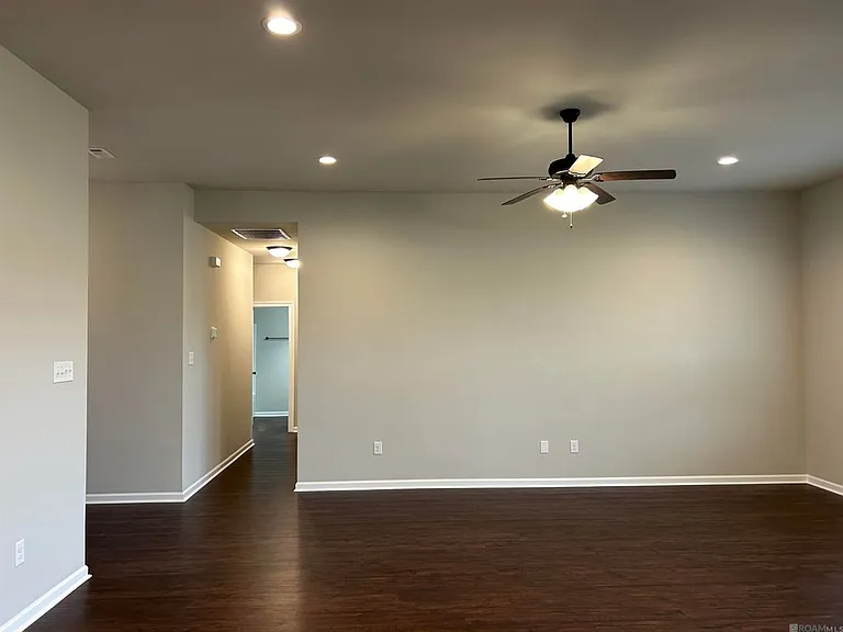 24280 Cliftmere Ave — Photo 6