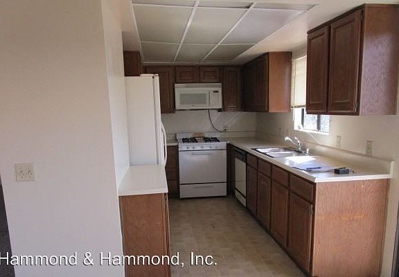 4th image of 8710 Independence Ave APT 302