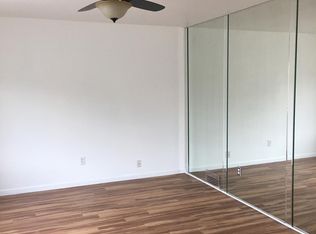30708 Indigo St, Roseville, MI 48066
