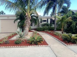 1218 N Ocean Breeze, Lake Worth, FL 33460
