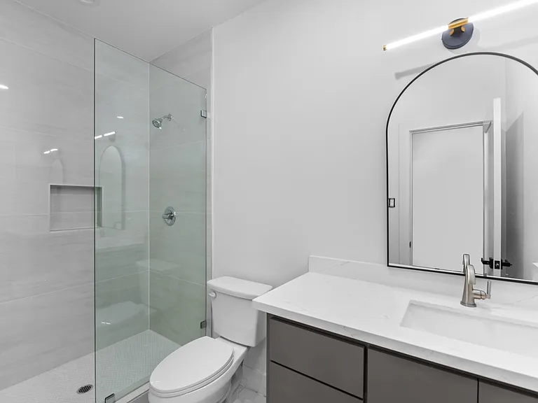 2314 Barbee St — Photo 17