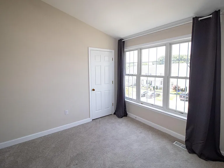 7822 Rolling Vista Ct — Photo 19