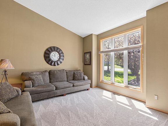 2nd image of 10106 Fernwood Ln N