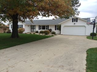 2783 Fir Rd, Bremen, IN 46506