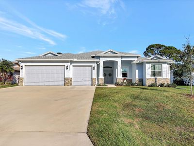 2273 SE Leithgow Street, Port Saint Lucie, FL, 34952