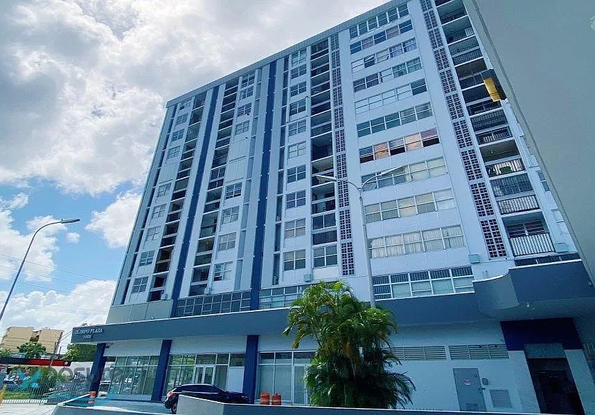 Olimpo Plaza (Condominio) — Photo 1