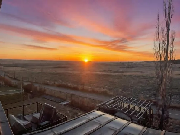 84 Sherwood Rise NW, Calgary, AB T3R 1P5