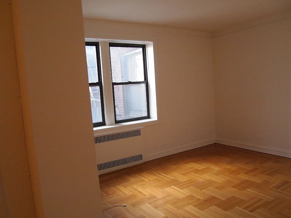 2nd image of 83-02 Cornish Ave #5C