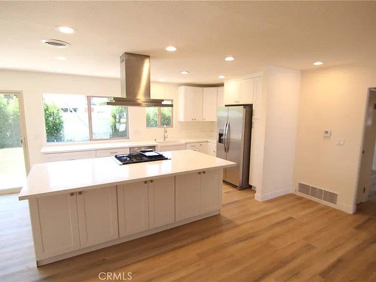 3157 Cork Ln — Photo 9