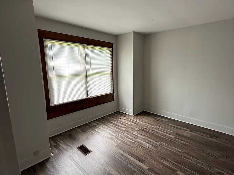 1558 Jody Thomas Rd — Photo 5
