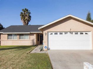 1650 W Mulberry Ave, Porterville, CA 93257