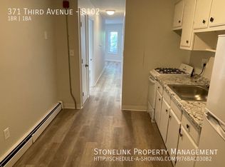 371 3rd Ave #B102, Woonsocket, RI 02895