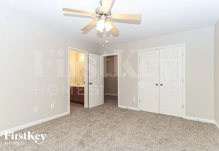 115 Macalester Dr — Photo 11