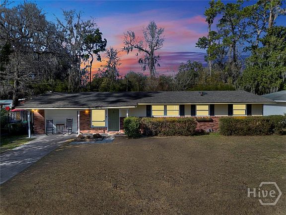 2nd image of 102 Jacquelyn Drive