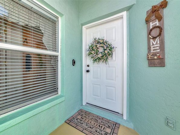3718 61st Dr E, Bradenton, FL 34203