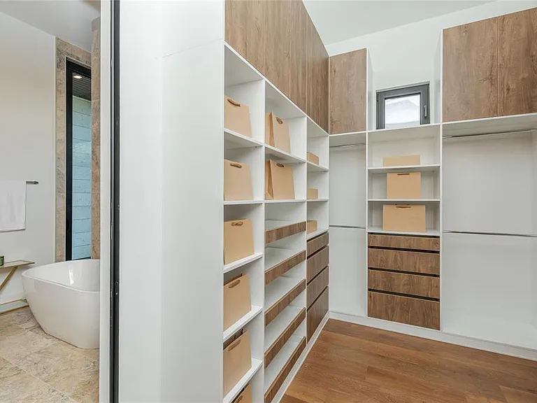 614 Robin Dale Dr — Photo 22