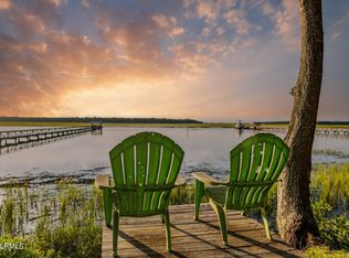 151 Fripp Point Rd, Saint Helena Island, SC 29920