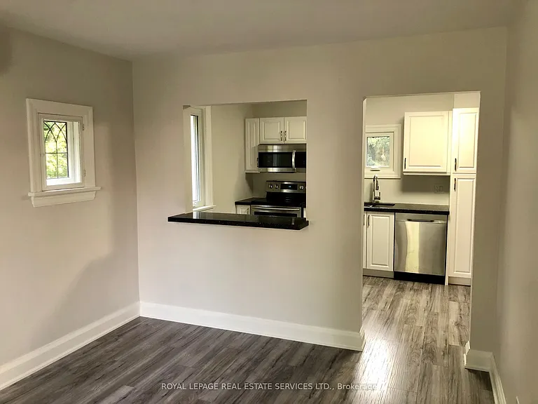 14 Avonhurst Rd — Photo 8