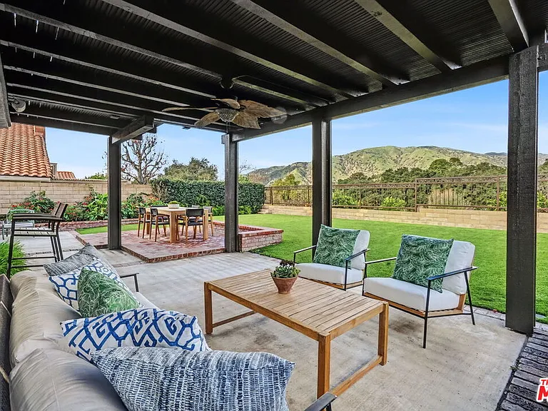 6497 Country Club Dr — Photo 45