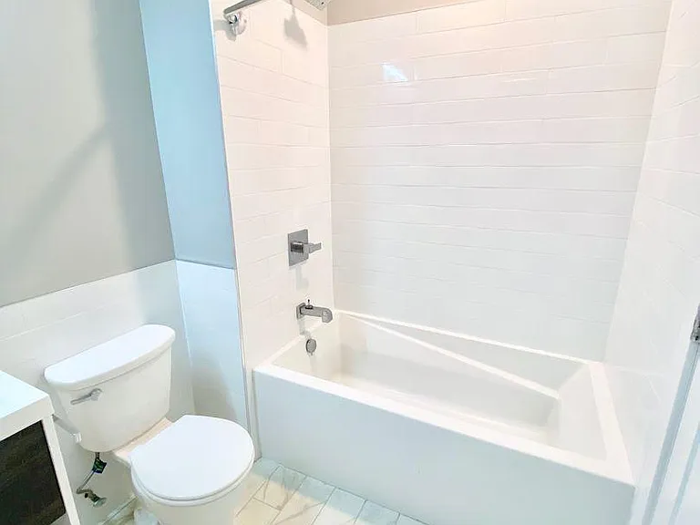 1521-23 W Girard Ave #1O5 — Photo 12
