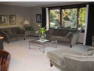 1st image of 4024 Hillside Dr