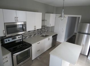 312 E Marshall St, Norristown, PA 19401