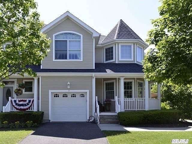 1st image of 5 Emilys Way