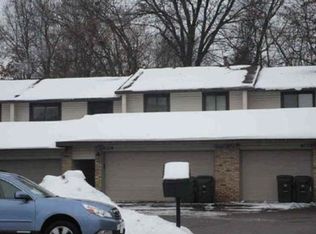 13622 Heather Hills Dr, Burnsville, MN 55337