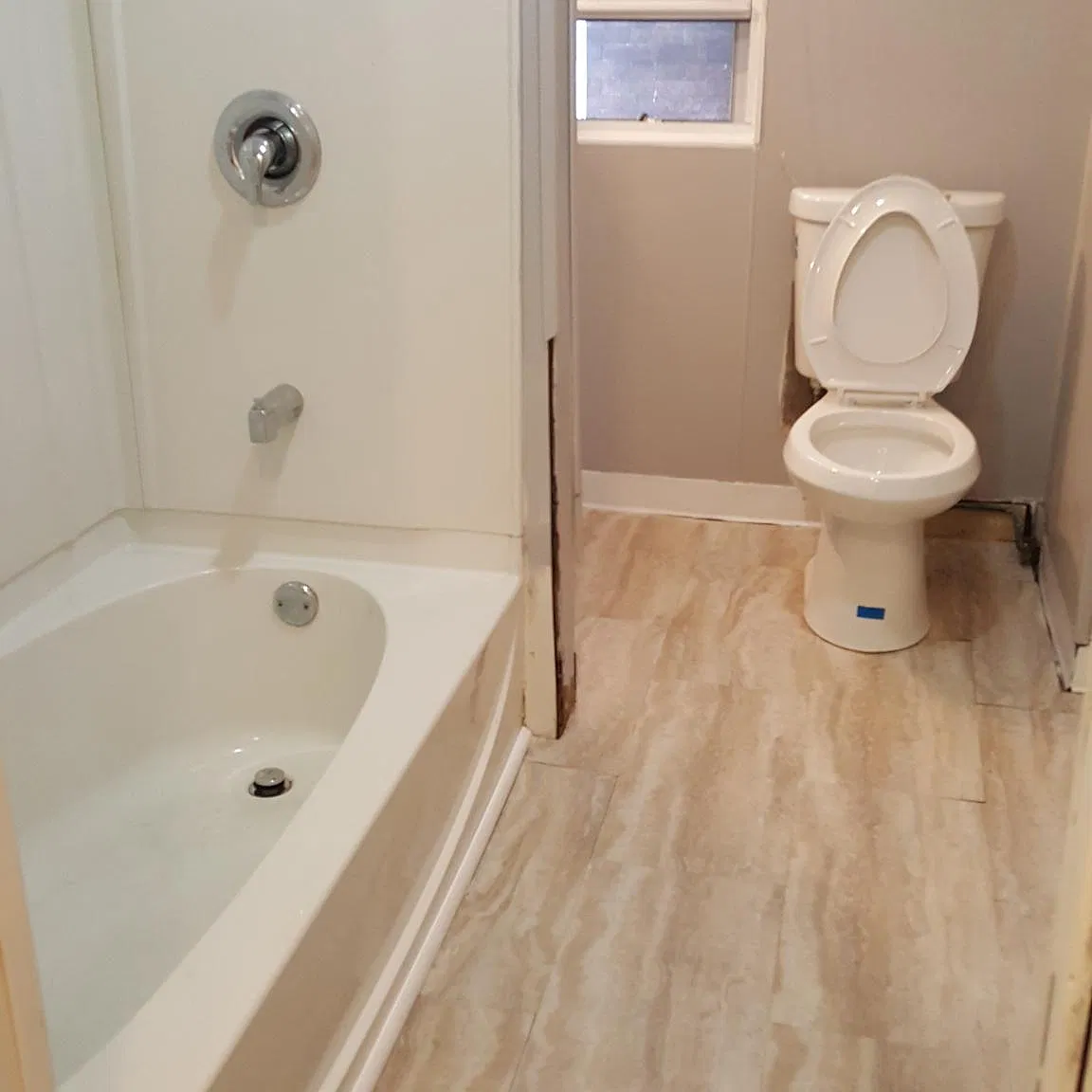 4 bed, 1470 sqft, $1,900 — Photo 2