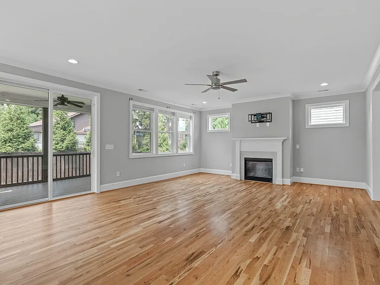5008 Centerbud Pl — Photo 7