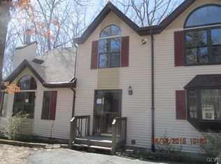 25 Elmwood Dr, East Stroudsburg, PA