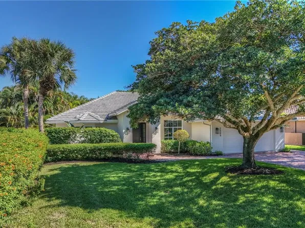 7585 Cordoba CIR, NAPLES, FL 34109