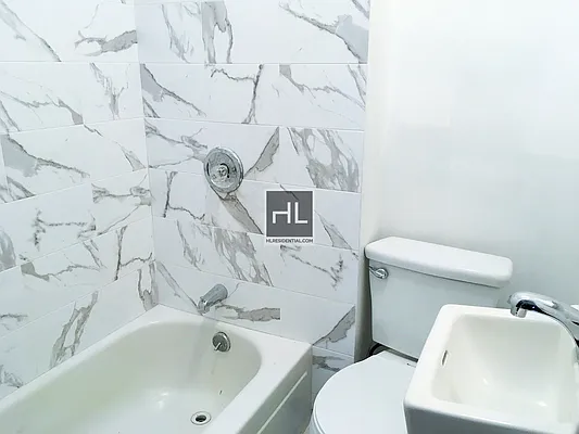 Rented by Highline Residential | media 29