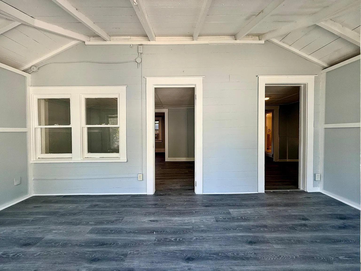 2 bed, 1.0 bath, 1150 sqft, $1,695 — Photo 2