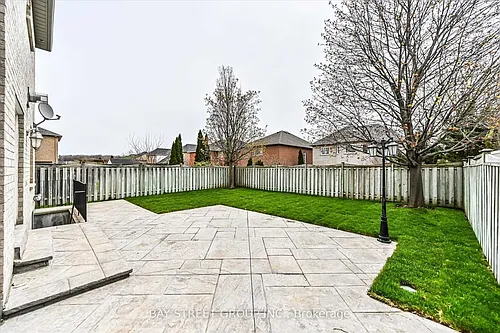 25 Kirkbride Cres Photo 1 25 Kirkbride Cres Photo 1