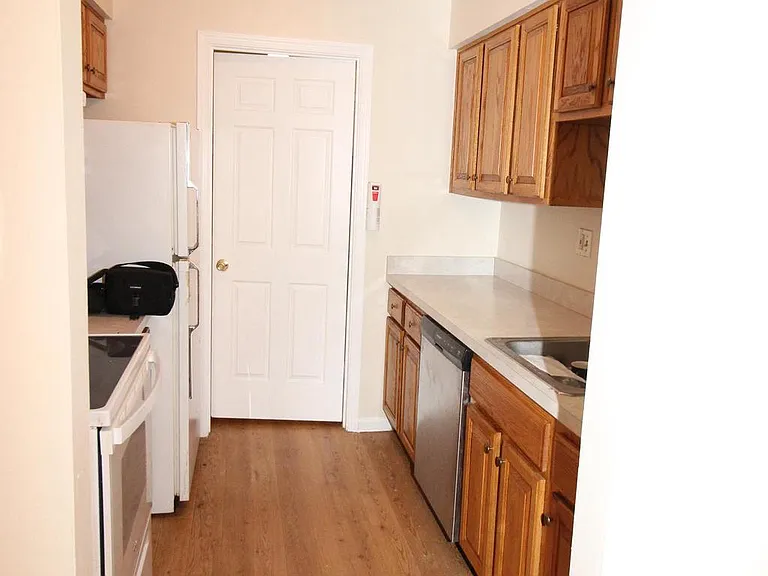 1794A Bayley Ln — Photo 18