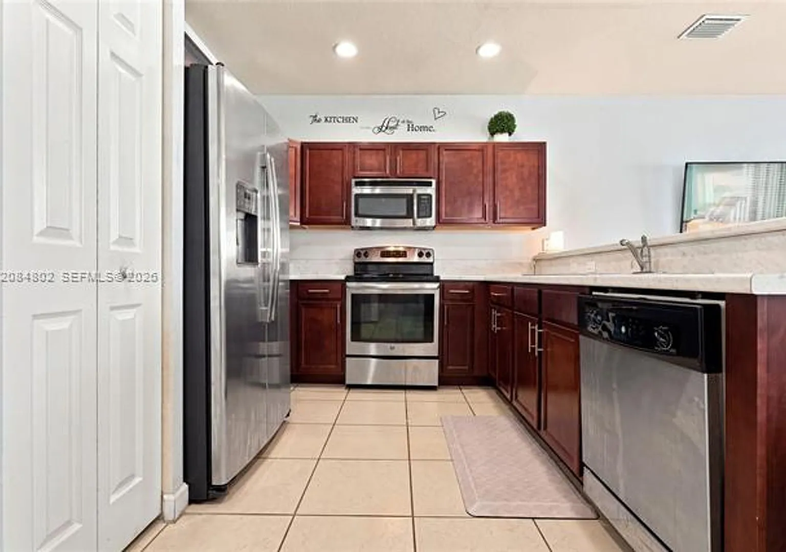 8948 W 35th Ave th 8948, Hialeah, FL 33018 — Photo 1