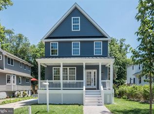 321 Collins Ave, Moorestown, NJ 08057