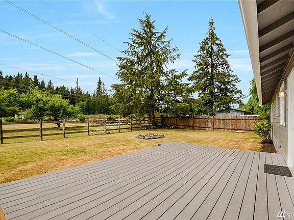 4th image of 7414 137th Ave NE
