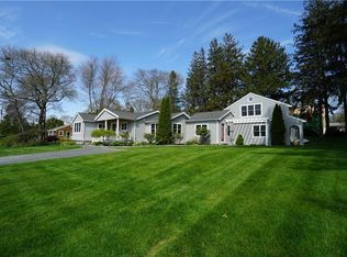 196 Beach Ave, Jamestown, RI 02835