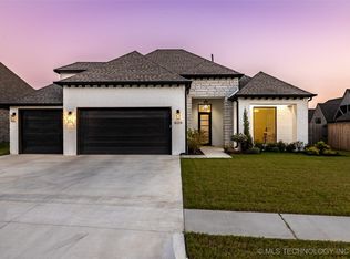 10214 122nd St S, Bixby, OK 74008