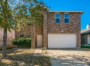 8410 Cotton Valley Ln, Arlington, TX 76002